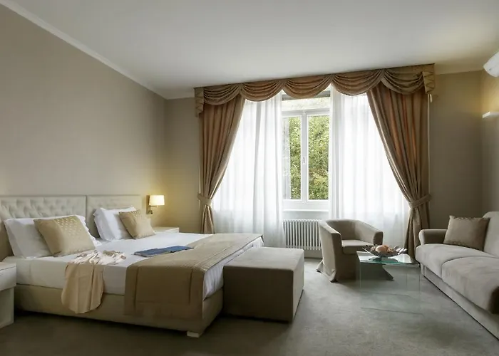 Отель Camin 4*