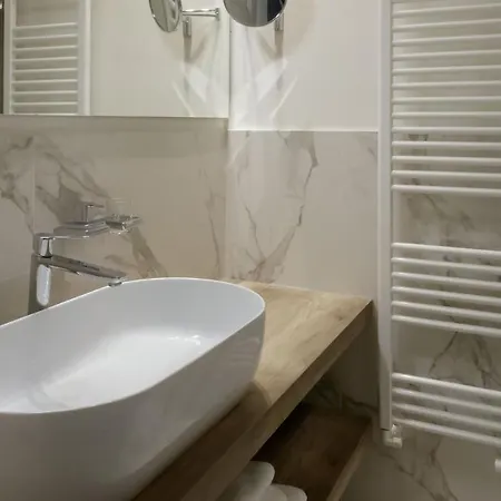 Hotel Camin Luino