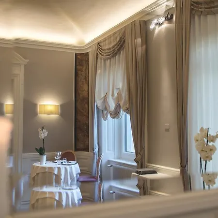 Hotel Camin 4*